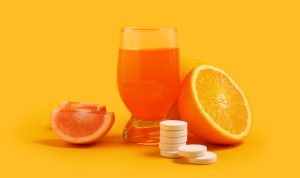 Är C-vitamin i brustabletter lika bra som från mat?